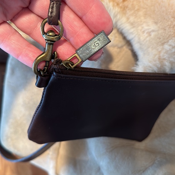 UGG Australia Sheepskin Suede and Shearling Hobo Bag w/pouch - Picture 8 of 15